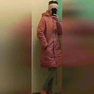 CoffeeShop Above the Knee Winter Coat with Hood, Size Med, Mauve, *Worn Once*